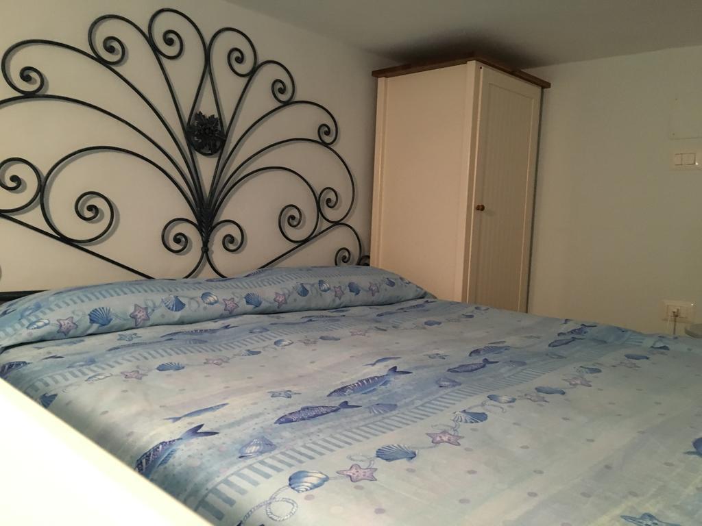 Casa Azzurra Apartamento Ísquia Exterior foto
