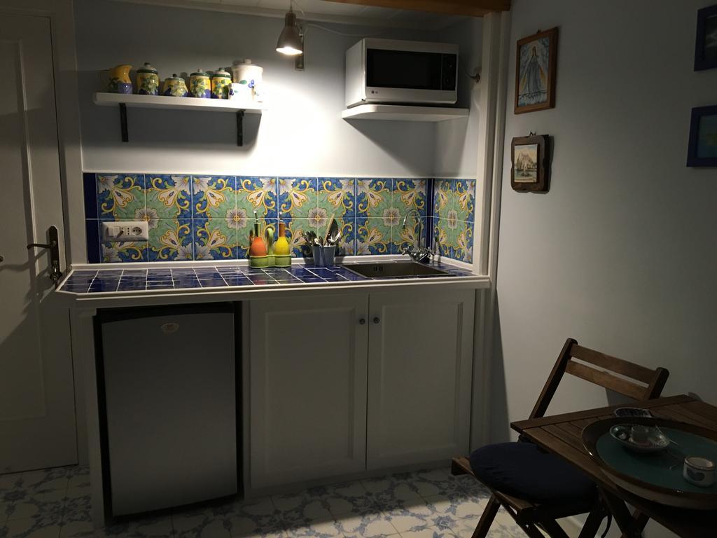 Casa Azzurra Apartamento Ísquia Exterior foto